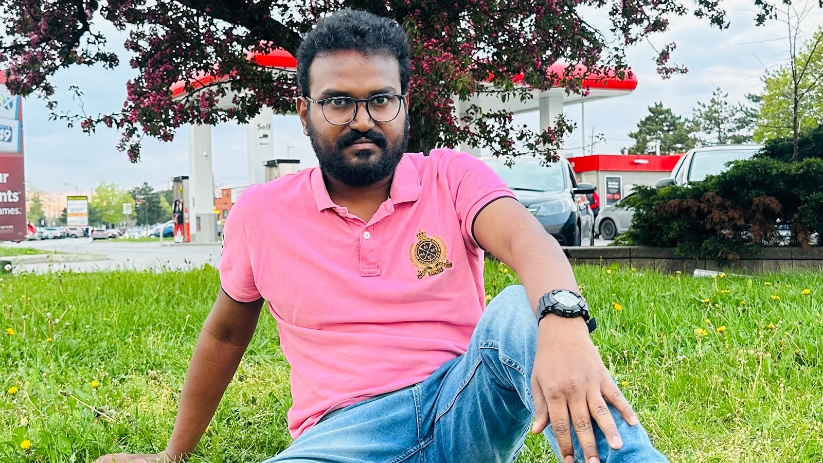 Portrait of a RBCP. Man wearing glasses.